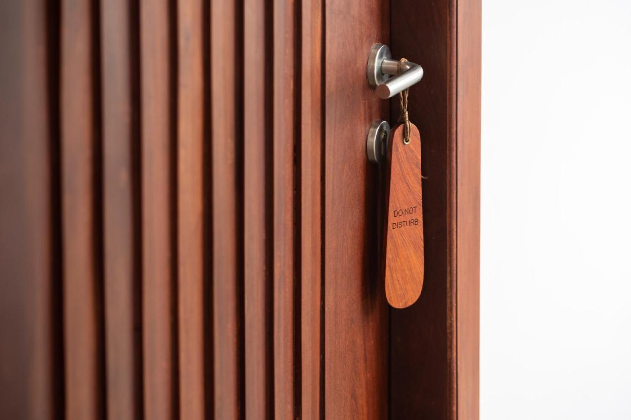 La Chronique Hotel プノンペン エクステリア 写真